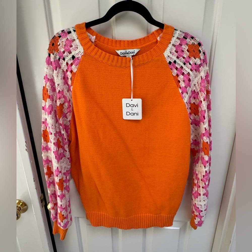 Granny Square Sleeve Knit Sweater - Picture 3 of 7